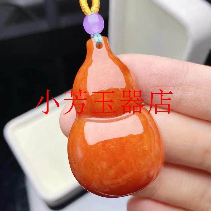 满色细糯种红翡翠色玉石雕刻葫芦挂件女款项链锁骨链玉坠饰品送礼