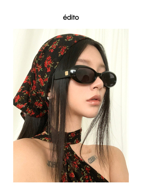 EDITO accessories 2025 黑色印花三角巾多种用法丝巾发饰头巾
