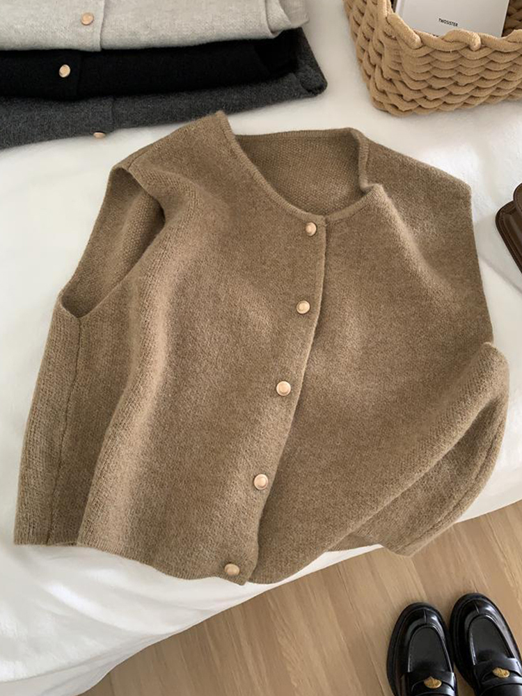 Plus Size Fat mm 2025 Early Autumn Simple Style Knitted Vest Women's Autumn and Winter Versatile Round Neck Layered Sleeveless Top