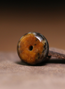 籽料算盘珠配饰新疆和田玉