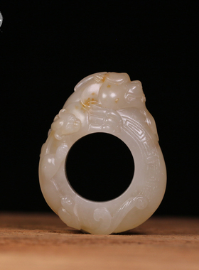 天然籽料扳指手玩件新疆和田玉