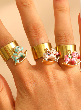 Golden wide-face alloy Color dripping Ring for Couple