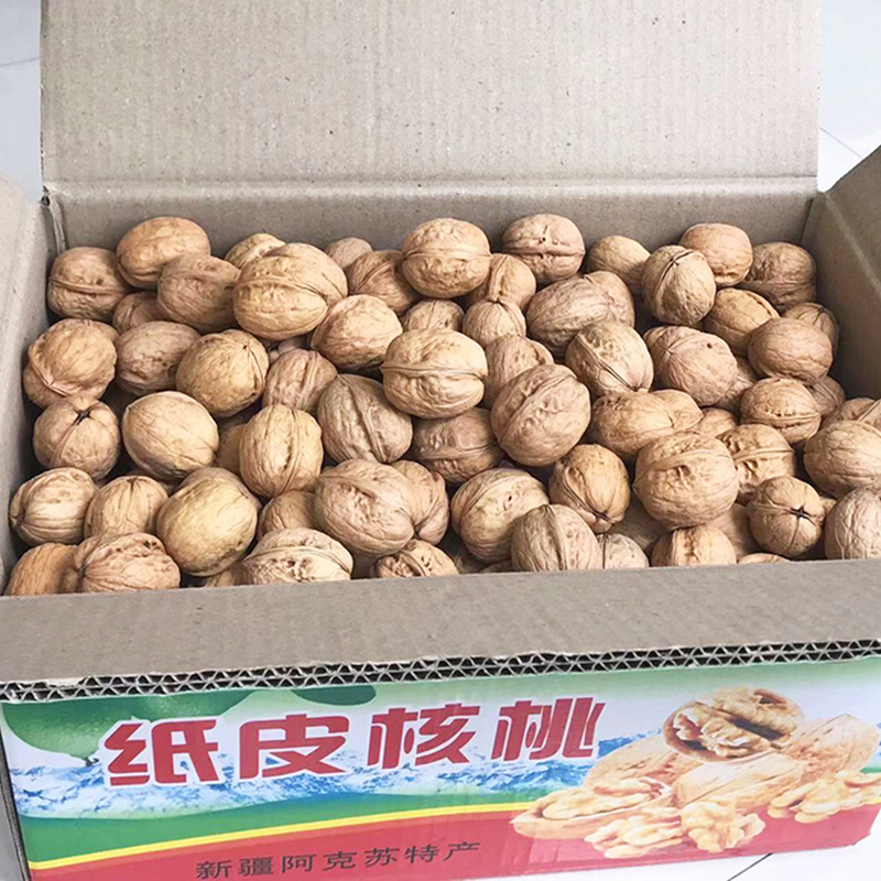 新货新疆特产纸皮核桃手剥整箱
