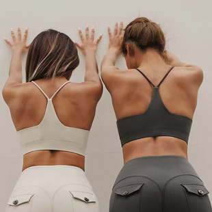 跨境外贸裹胸防震运动瑜伽背心内衣女士速干高弹力含胸垫吊带文胸