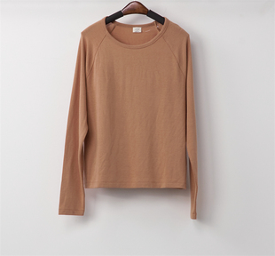 aritzia 长袖t恤 单品