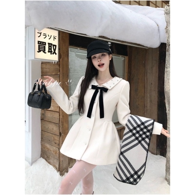 精致小香风蝴蝶结毛呢连衣裙