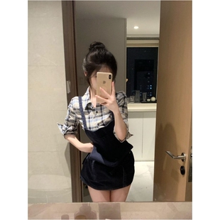 新款韩系气质时尚设计感休闲风格长袖上衣黑色修身背带裙两件套女