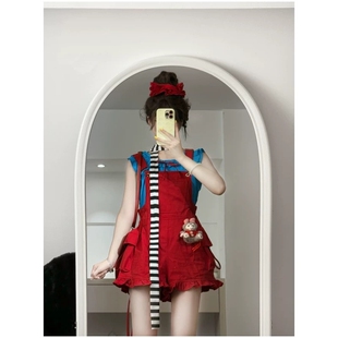 2025夏季新款甜美可爱少女感套装蓝色小飞袖上衣显瘦背带短裤套装