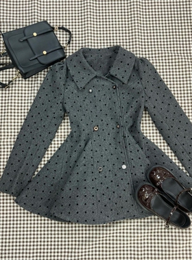 冬季灰色高级感波点毛呢连衣裙甜美小香风富家千金双排扣收腰裙子