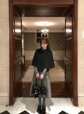 法式英伦风复古双色双排扣斗篷外套灰色针织打底衣中长裙三件套女