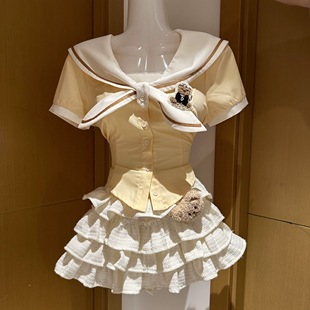 学院风甜美少女感奶黄撞色拼接海军领收腰衬衣白色蛋糕裙两件套女