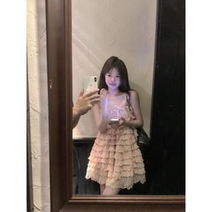 夏季 甜美初恋粉色荷叶边v领吊带连衣裙千金度假风重工蛋糕吊带裙