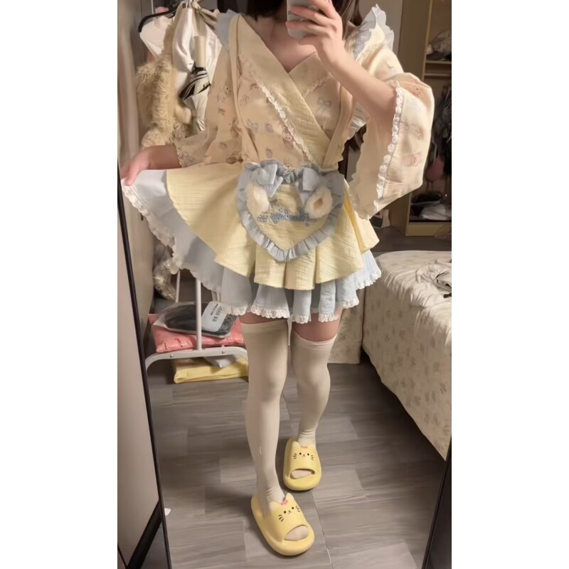 甜美可爱软妹风奶黄印花上衣Lolita和风洛丽塔蝴蝶结背带围裙套装