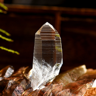 天然高品质列姆利亚水晶原石摆件装饰哥伦比亚白水晶克鲁兹白水晶