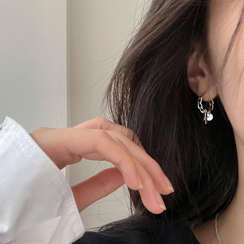 高级感耳钉复古银针女