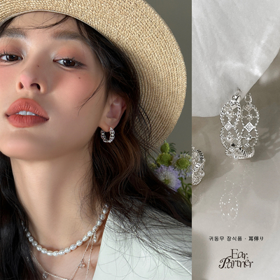 镂空蕾丝珍珠耳环2026新款爆款轻奢气质高级感耳圈925银针耳饰女