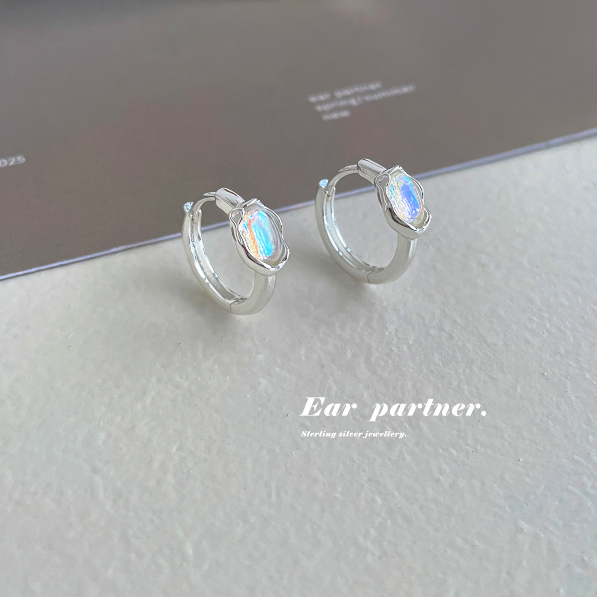 925银针月光石耳环女小众设计高级感冷淡风圈圈耳扣银针耳钉耳饰,饰品/流行首饰/时尚饰品新,耳环,淘宝优惠券,粉丝福利购,淘宝优惠卷