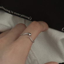 925纯银冷淡风蛇形戒指女小众设计高级感中性指环开口食指戒手饰