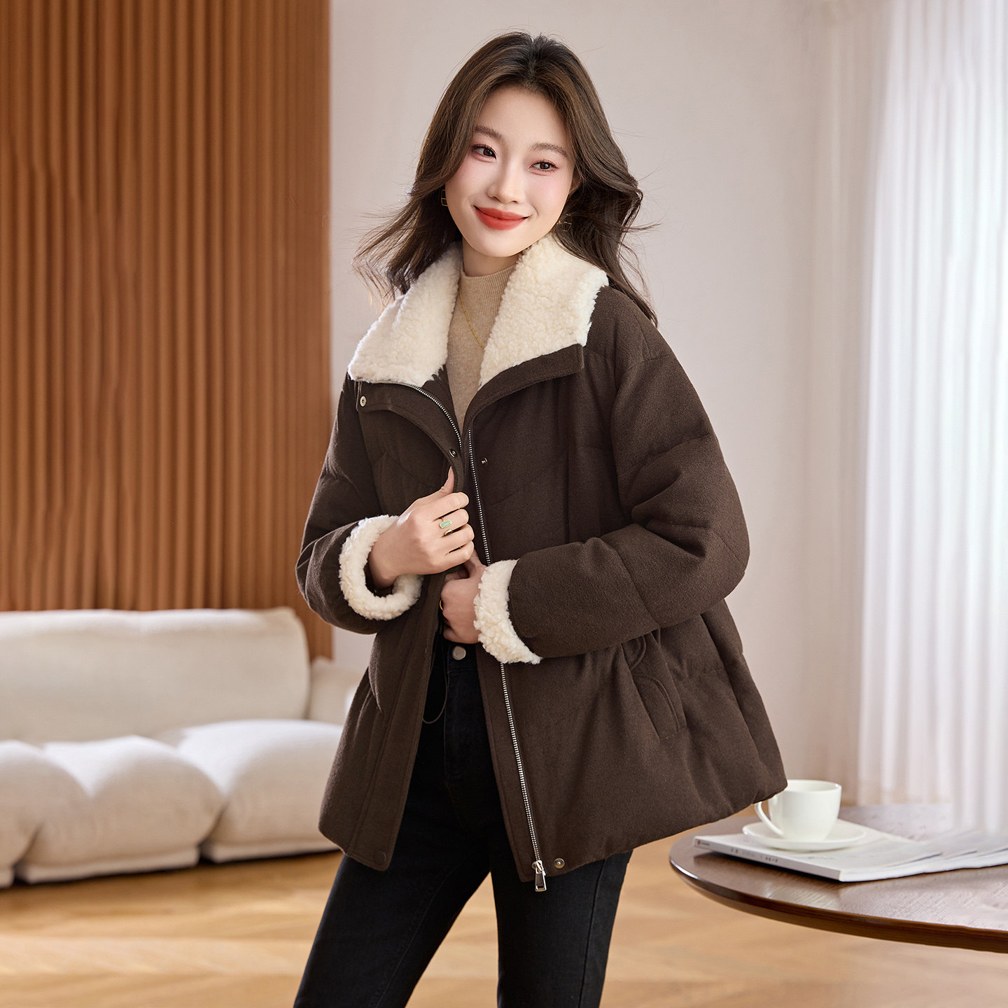 羽绒服女中长款2025冬季新款时尚毛绒大翻领时髦洋气加厚保暖外套