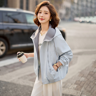 韩版 时尚 宽松休闲巨好看夹克上衣 新款 小个子连帽短外套女2026春装