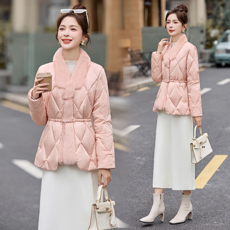 新中式国风粉色短款羽绒服女2025冬季收腰时尚洋气提花白鸭绒外套