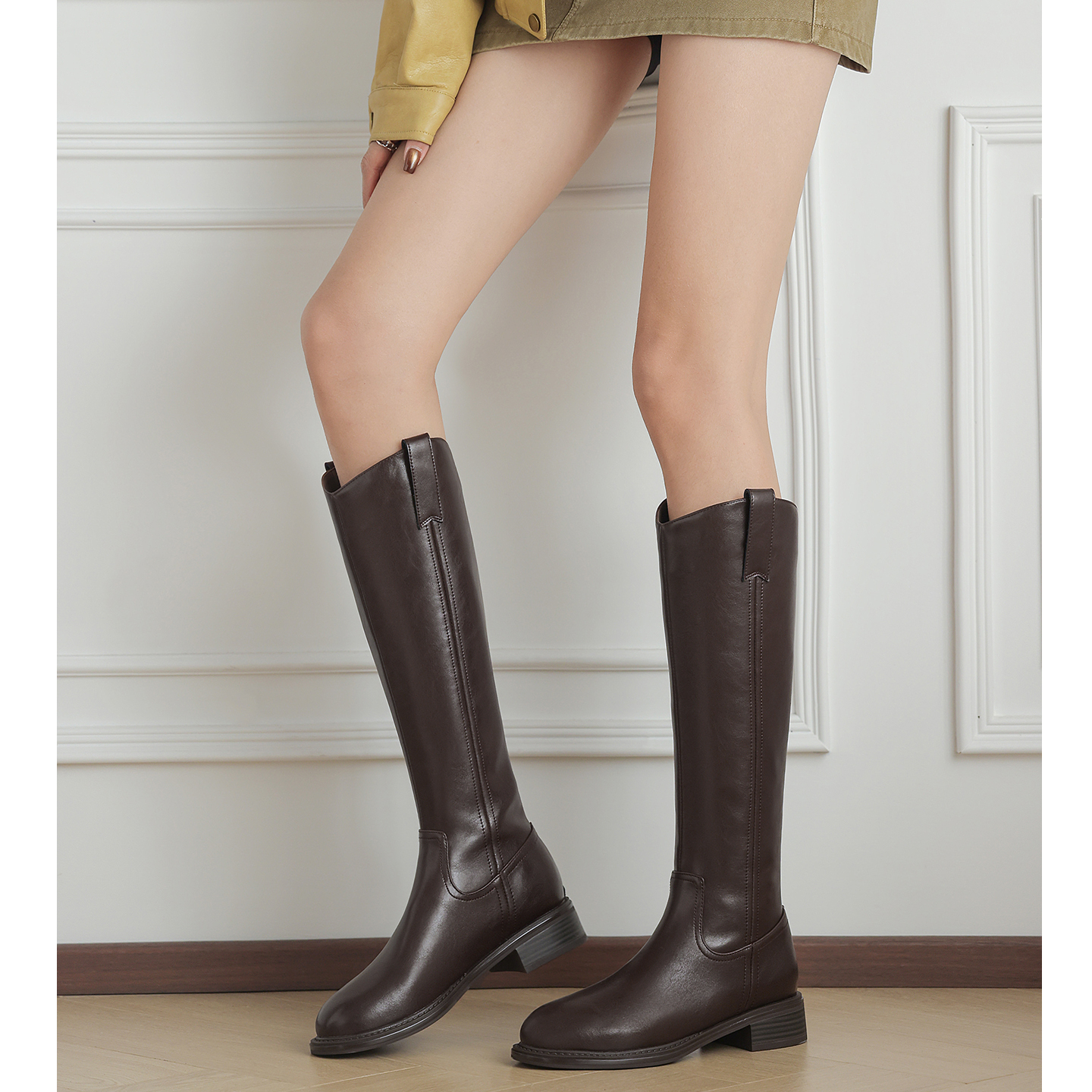 粗跟高筒靴显瘦V口西部气质真皮