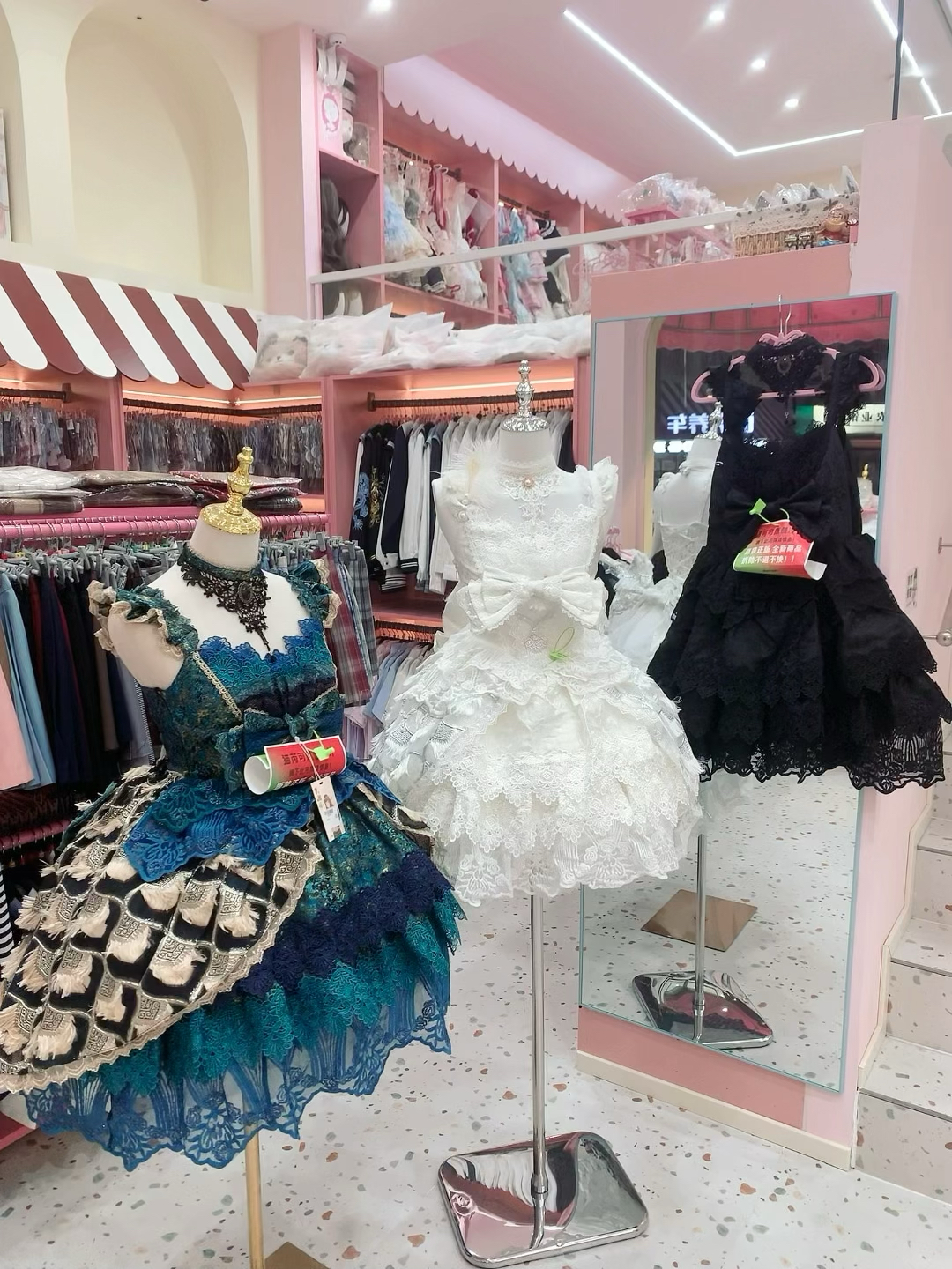 猫芮可雀之羽实体店现货全新未拆封正品Lolita原创重工甜美花嫁