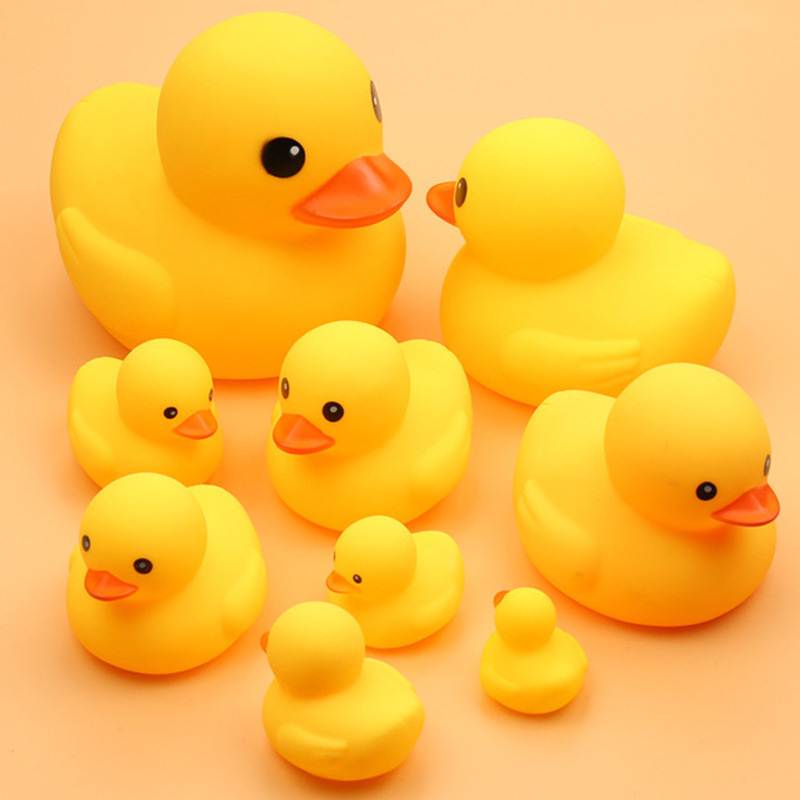 Cute Duck Baby rattle Bath toys Squeeze animal Rubber toy