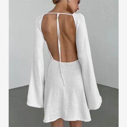 Flare sleeved dress 欧美性感度假风喇叭长袖露背系带针织连衣裙