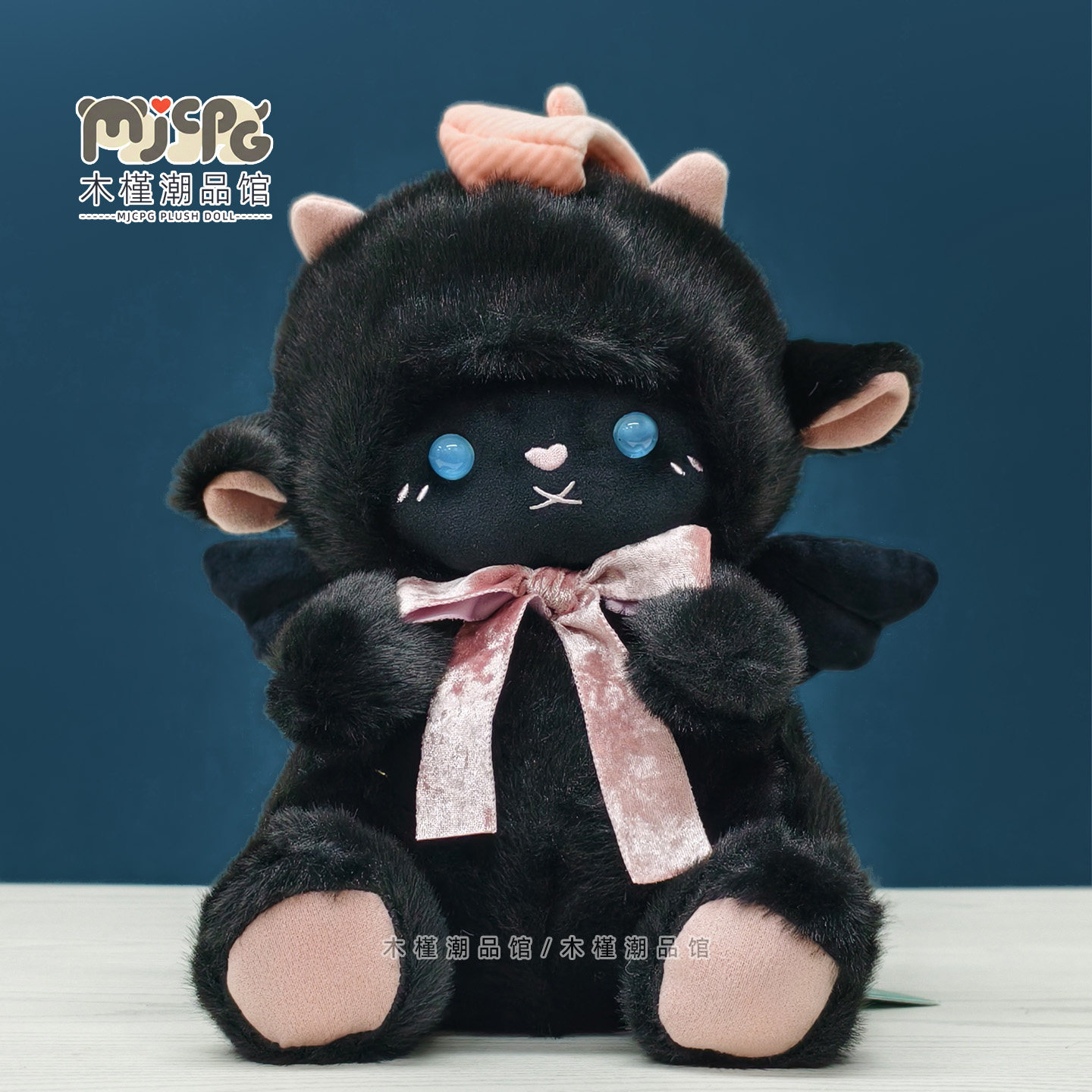 2026多爱新款黑色天使羊玩偶软萌小羊羊睡觉个性抱枕送男女生礼物