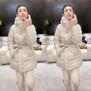 90白鸭绒中长款羽绒服女小个子2025新款韩版通勤收腰显瘦连帽外套