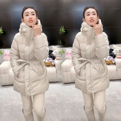 90白鸭绒中长款羽绒服女小个子2025新款韩版通勤收腰显瘦连帽外套
