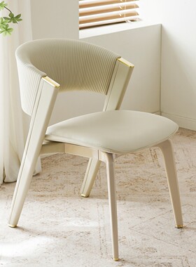 意式轻奢CC餐椅高定设计师家用小户型大平层别墅简约现代餐厅椅子