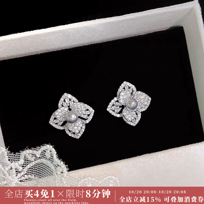 「智恩小姐」花朵小众精致耳钉蚊香盘耳夹女无耳洞山茶花耳环耳饰