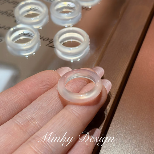 Minky「玉盏青瓷」高冰白玉髓通透素圈戒指简约小众指环百搭手饰