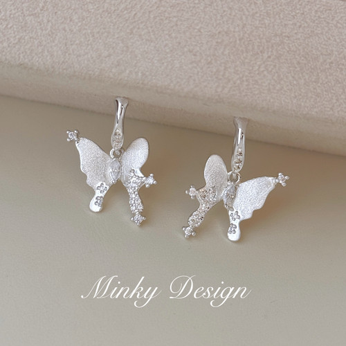 Minky「浅梦蝶影」原创蝴蝶耳饰蚊香盘耳夹无耳洞百搭耳钉耳环女