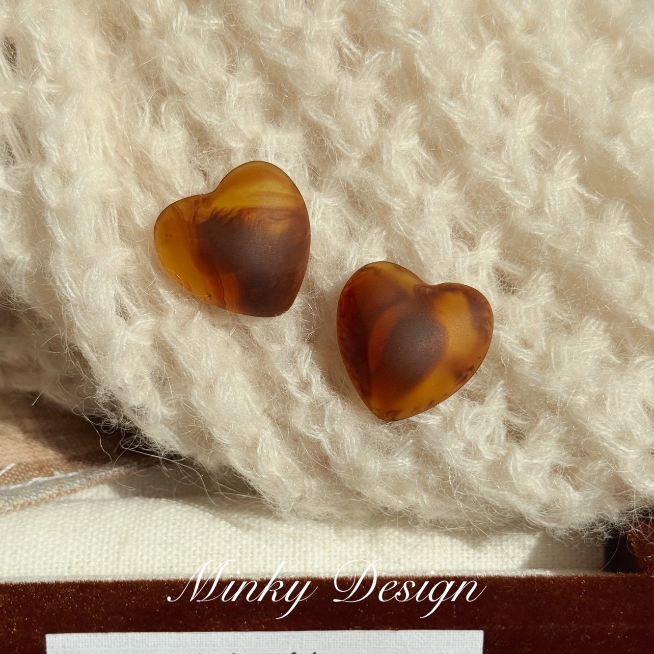 「糖心板栗」美拉德棕色爱心耳钉蚊香盘耳夹无耳洞耳饰小众耳环女,饰品/流行首饰/时尚饰品新,耳夹,淘宝优惠券,粉丝福利购,淘宝优惠卷