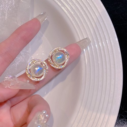 奶奶的小甜妹气质珍珠耳饰