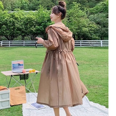 时尚美拉德中长款女夏季2025连帽收腰轻薄风衣外套宽松透气防晒服