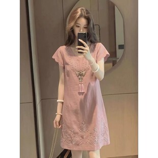 初夏巨好看夏日绝美超火不撞款连衣裙女2026新款今年流行爆款裙子