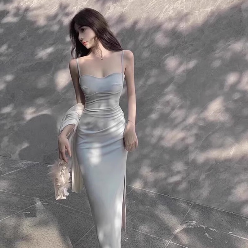 紧身显身材绝美吊带长裙开叉