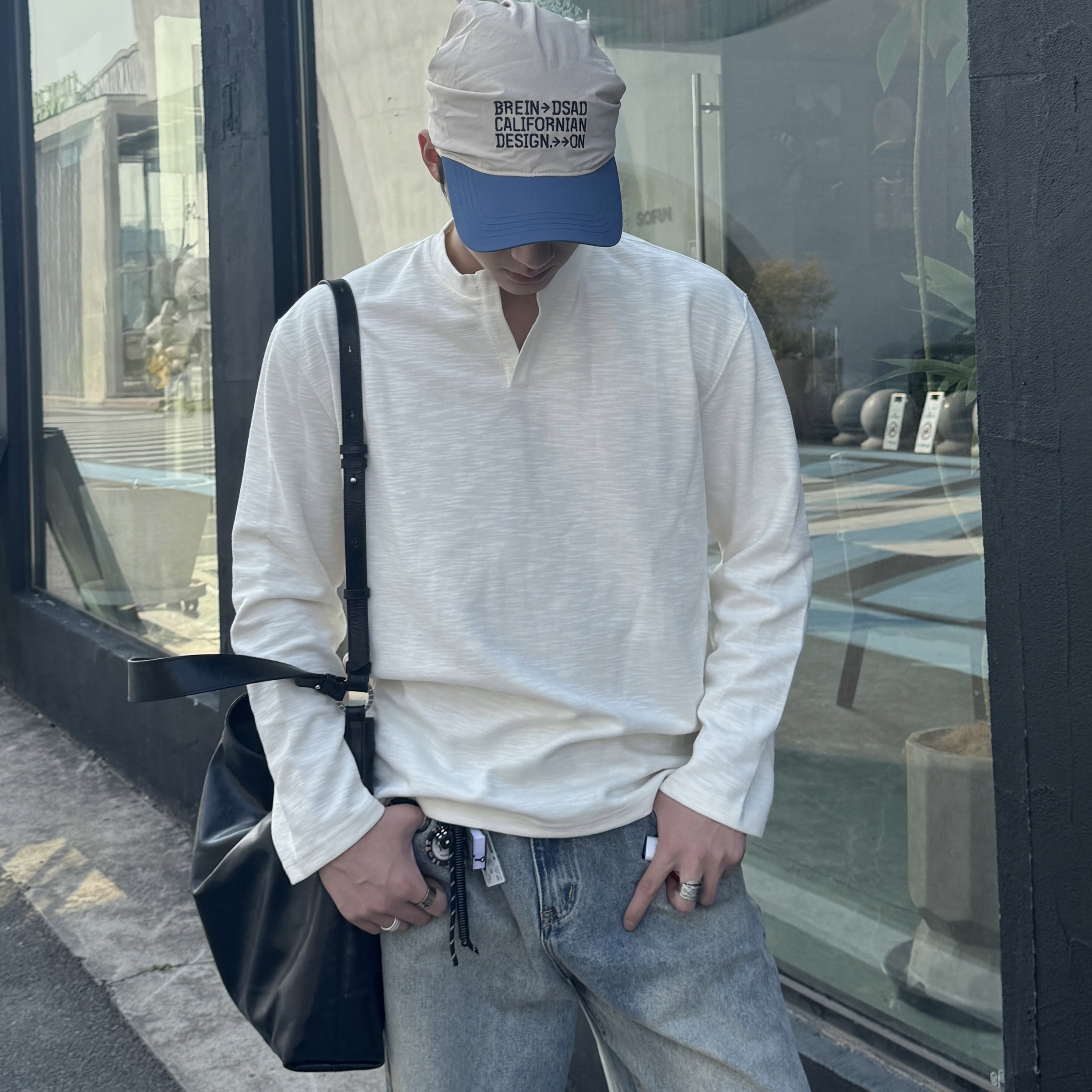 Free Verse通勤打底小V领长袖T恤2025男日系宽松休闲百搭上衣