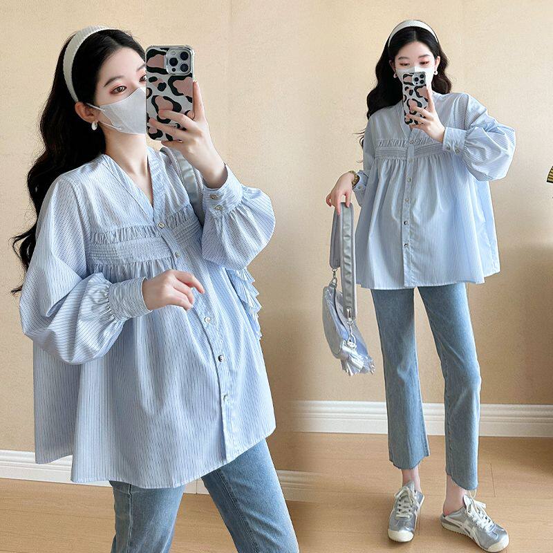 春季新款孕妇装条纹衬衣孕期洋气V领宽松娃娃衫外穿长袖哺乳上衣