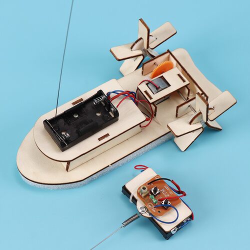 追鹿物理类电动遥控明轮船