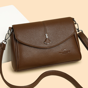 真皮斜挎包女士2026新款女式高级感小包包软皮中年妈妈款单肩包
