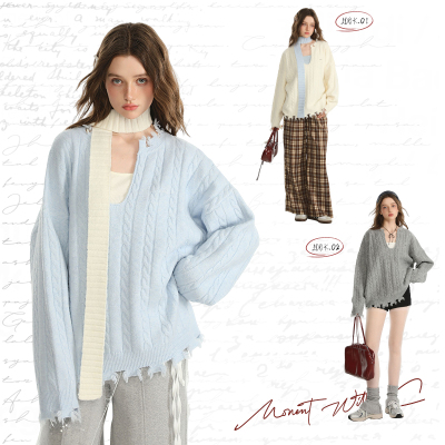 CyNi设计感U领纽花套头毛衣