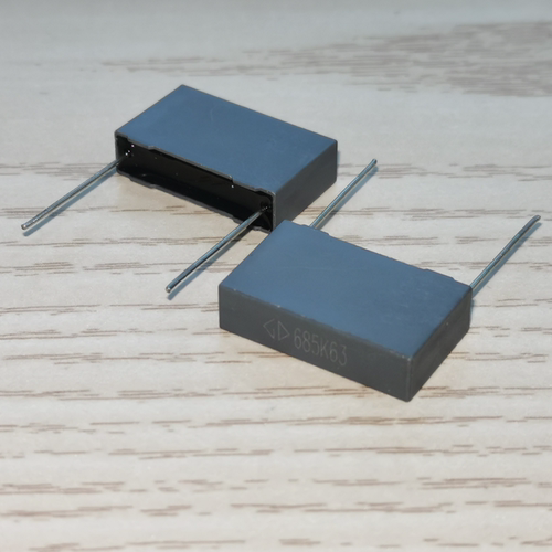 厦门法拉 C231J685K9SC000 685K 63VDC 6.8UF 金属化聚酯薄膜电容