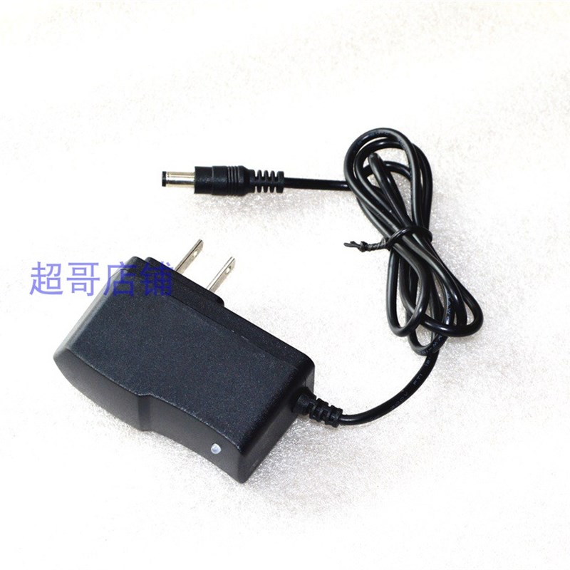 顶点钓鱼灯 D169 F4夜钓灯 蓝白光源变焦强光手电筒垂钓灯 充电器