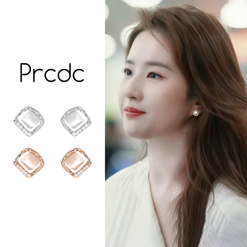 方形镂空耳钉2025新款