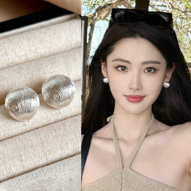 银色纹理圆球耳夹新款爆款